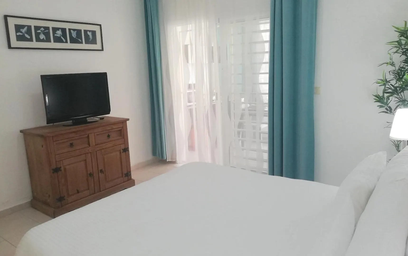 Sunny Suites With Rooftop Pool And Spa - Playa Los Corales プンタ・カナ 5*,  ドミニカ共和国