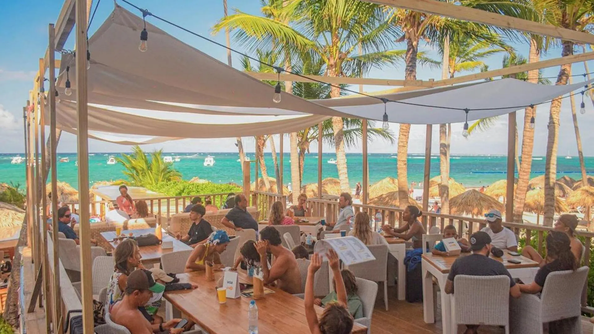 アパートホテル Sunny Suites With Rooftop Pool And Spa - Playa Los Corales プンタ・カナ