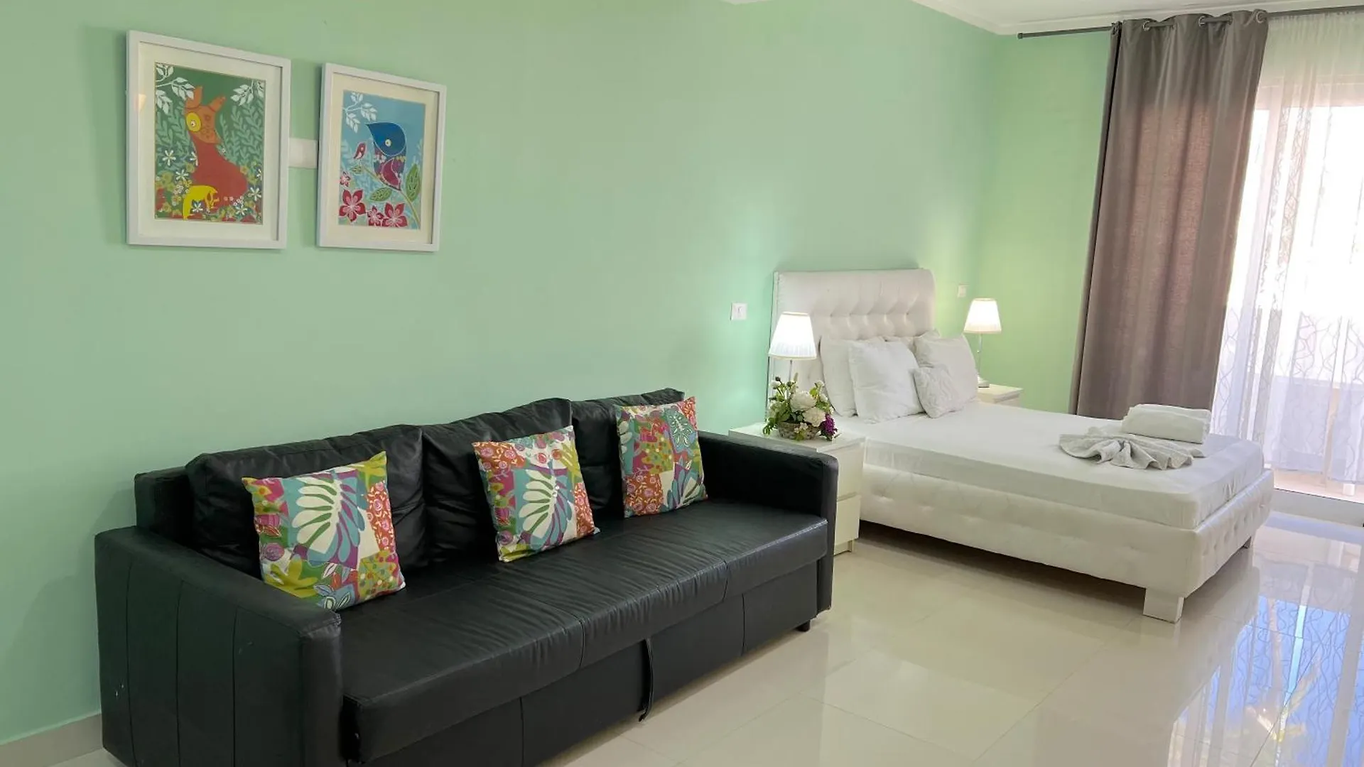 ***** Hotel apartamentowy Sunny Suites With Rooftop Pool And Spa - Playa Los Corales Punta Cana Dominikana